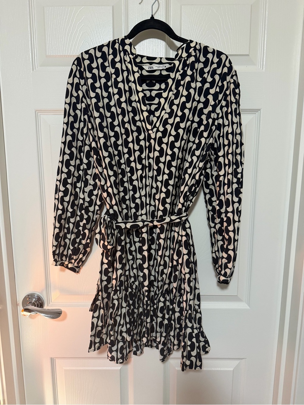 Zara Black and Cream Printed Long-Sleeve Wrap Dress